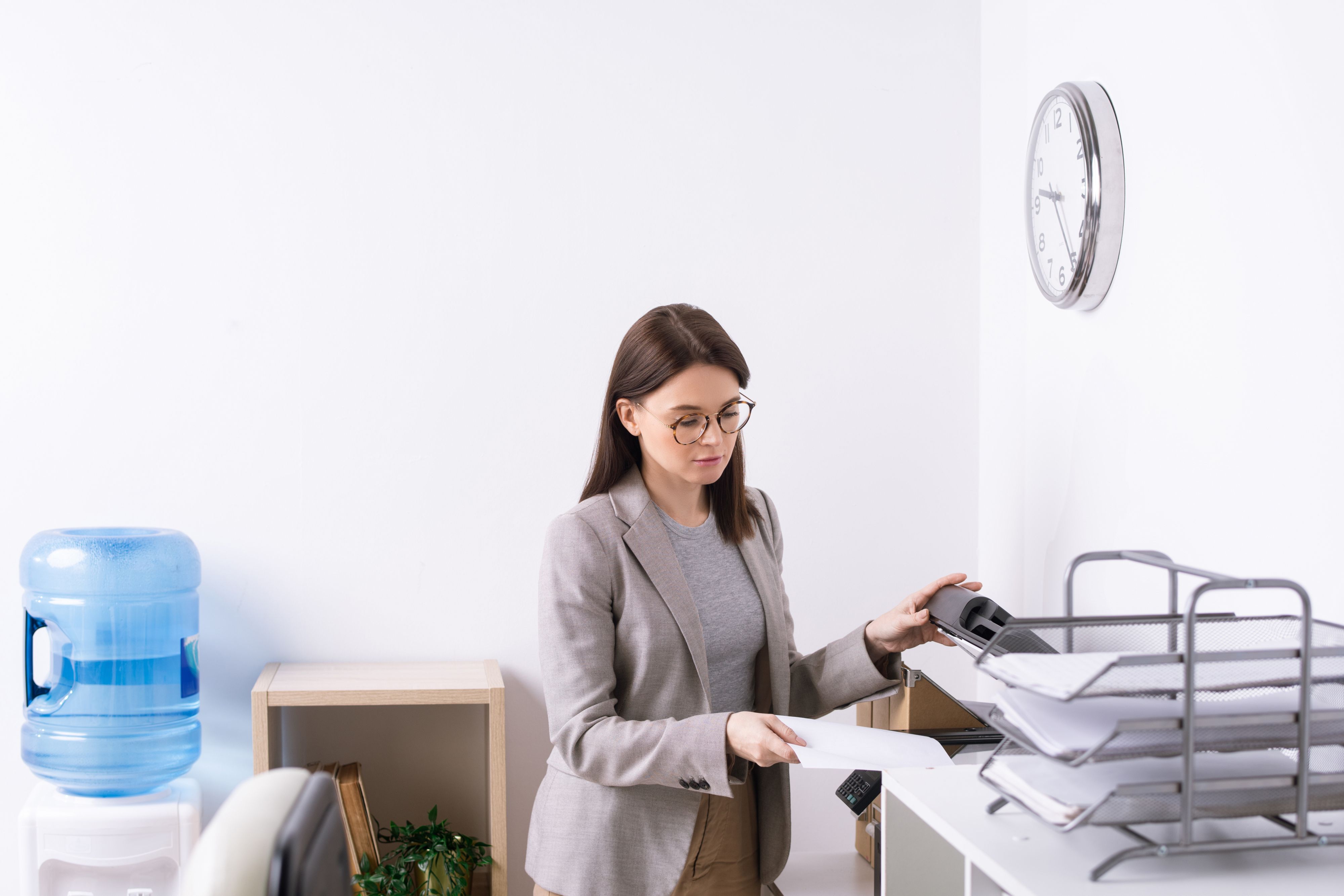 ¿Cuáles son los pasos a seguir para el registro de un menor nacido en casa?